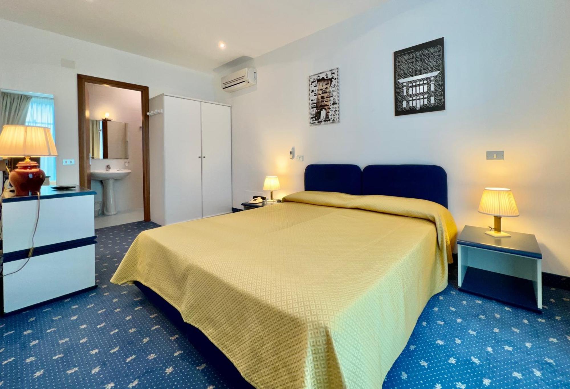 Hotel Myriam Lignano Sabbiadoro Luaran gambar