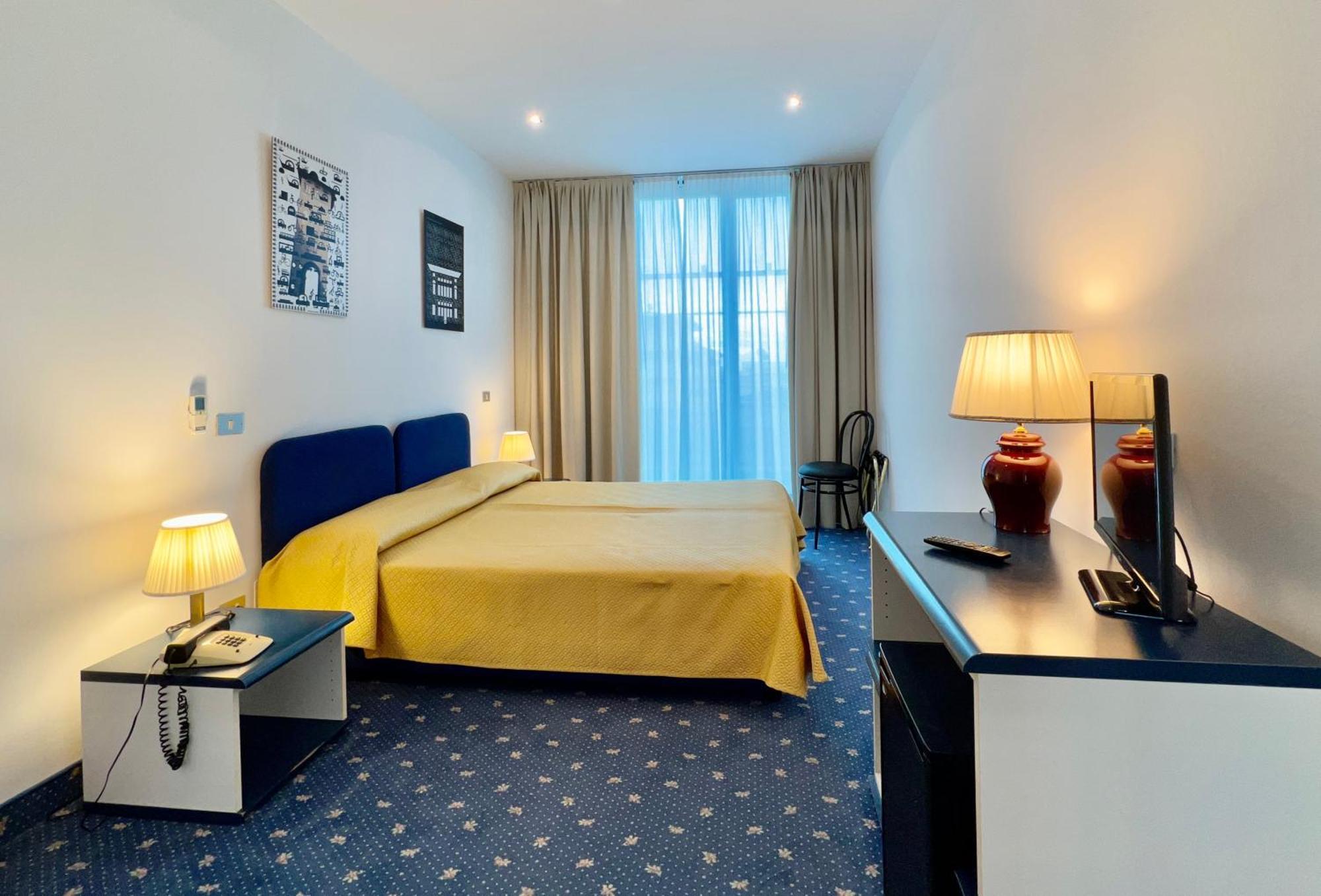 Hotel Myriam Lignano Sabbiadoro Luaran gambar