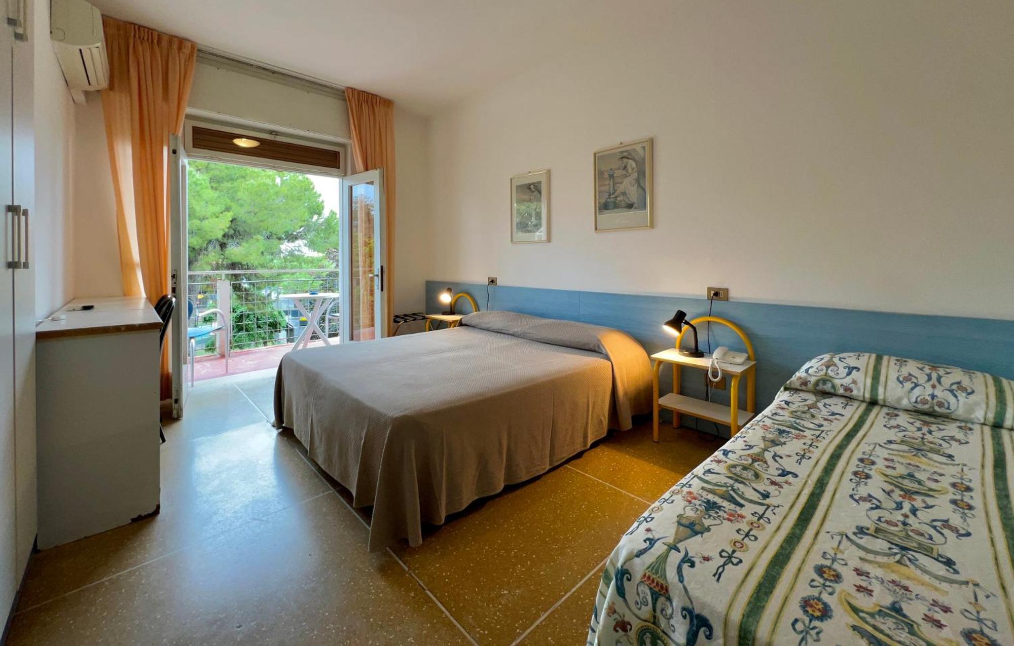 Hotel Myriam Lignano Sabbiadoro Luaran gambar