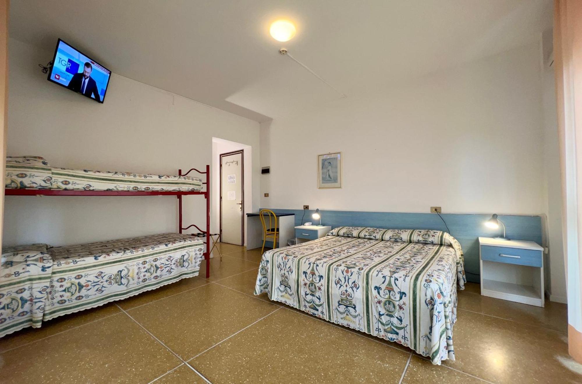 Hotel Myriam Lignano Sabbiadoro Luaran gambar
