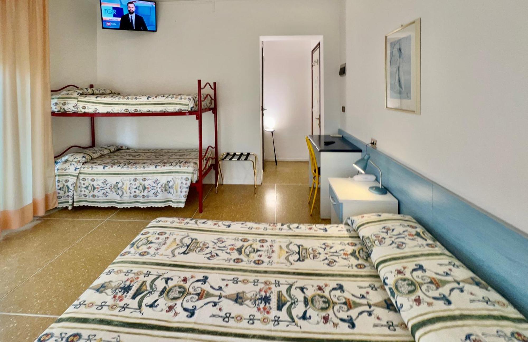 Hotel Myriam Lignano Sabbiadoro Luaran gambar