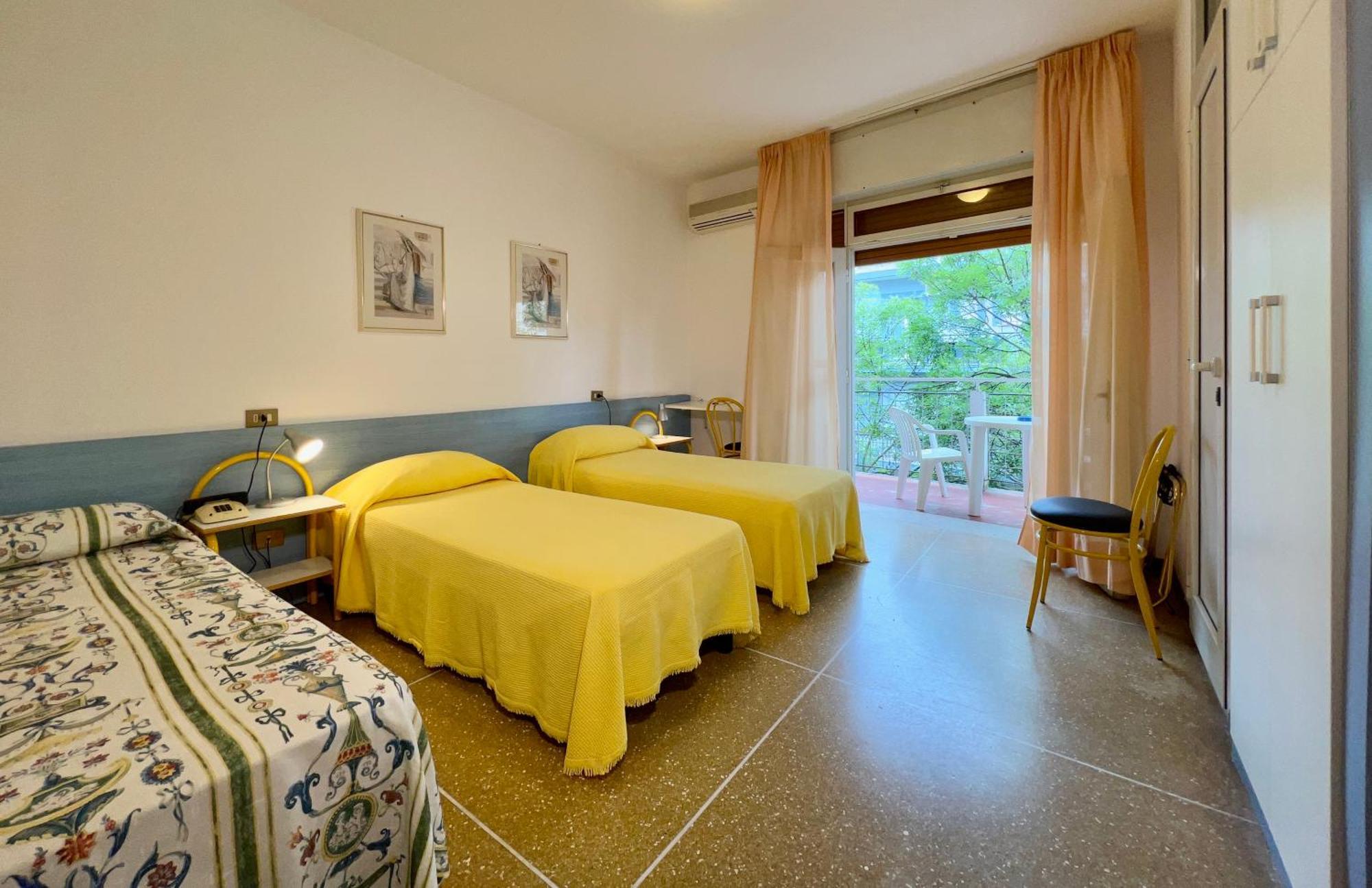 Hotel Myriam Lignano Sabbiadoro Luaran gambar