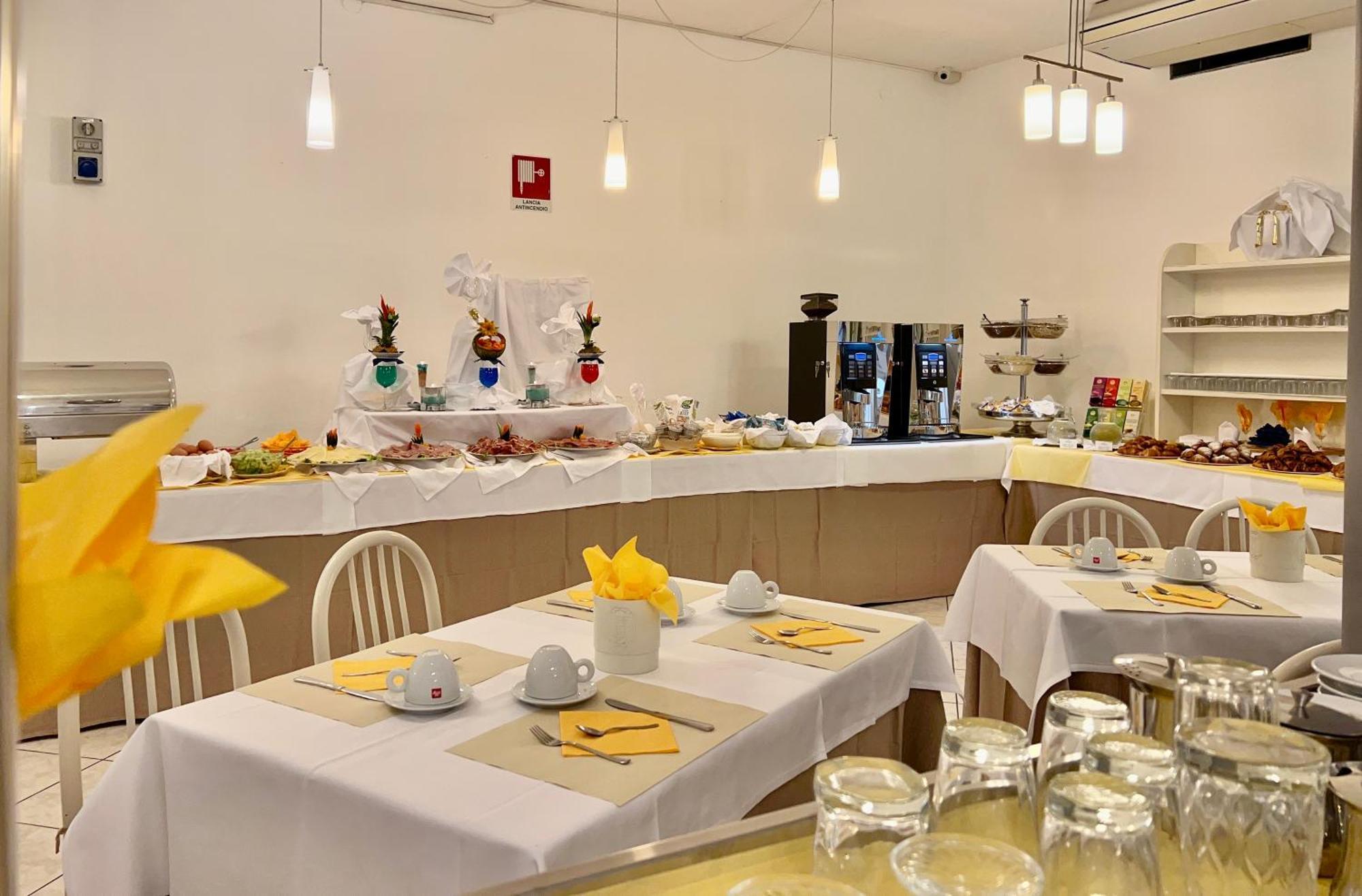 Hotel Myriam Lignano Sabbiadoro Luaran gambar
