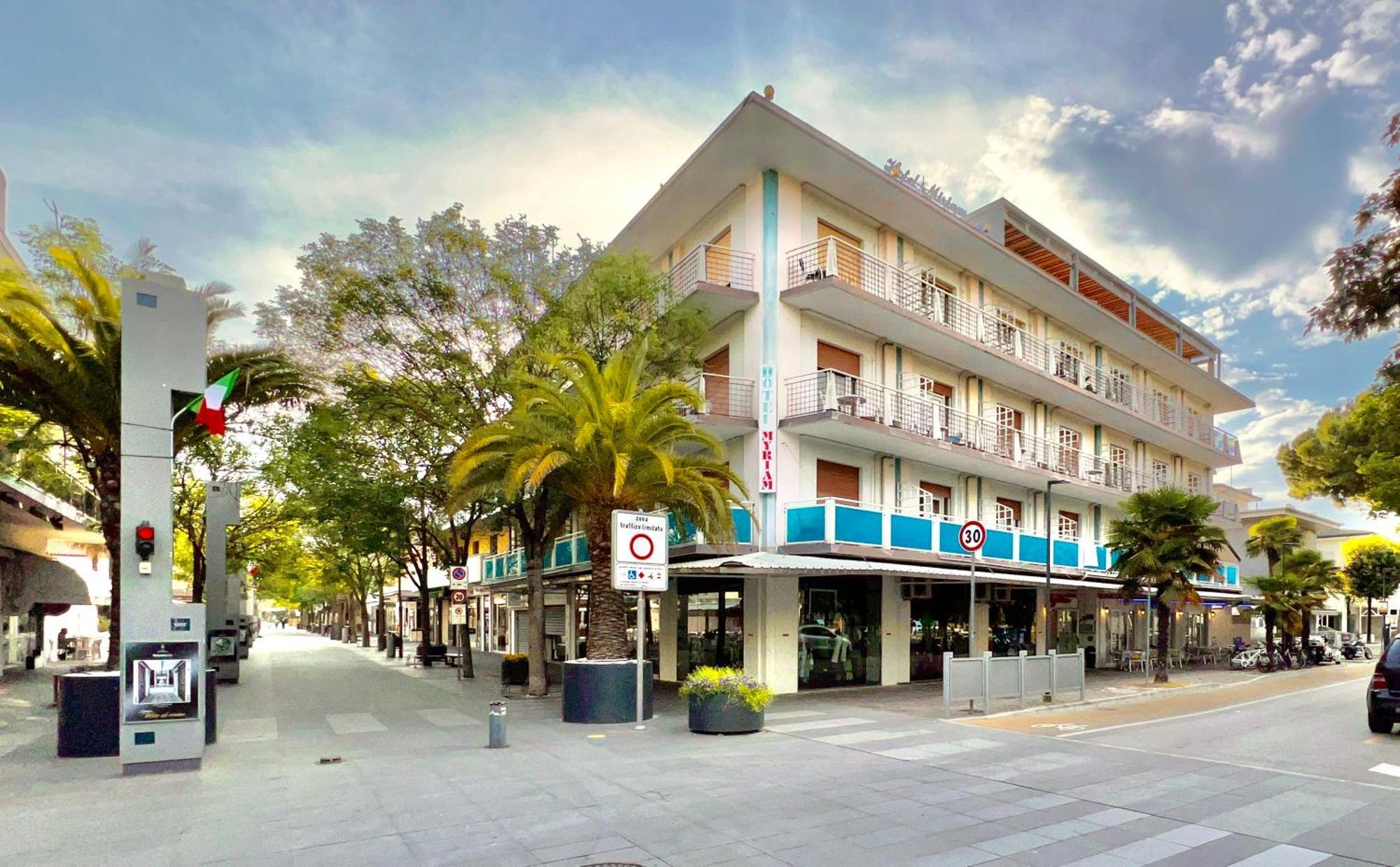 Hotel Myriam Lignano Sabbiadoro Luaran gambar